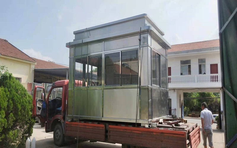 常規(guī)不銹鋼崗亭